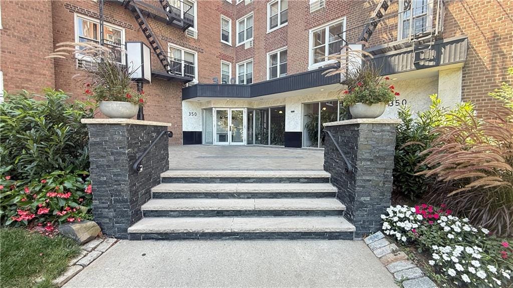 350 Richmond Terrace 7L, Staten  Island, New York, 10301 image 18