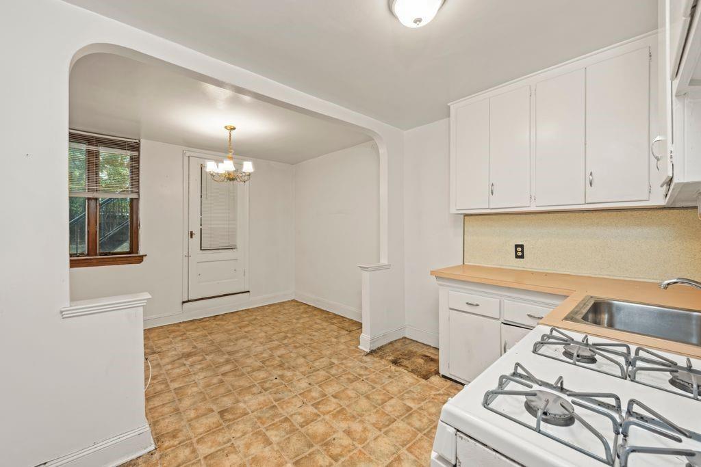 2320 East 26th Street, Brooklyn, New York, 11229 image 35