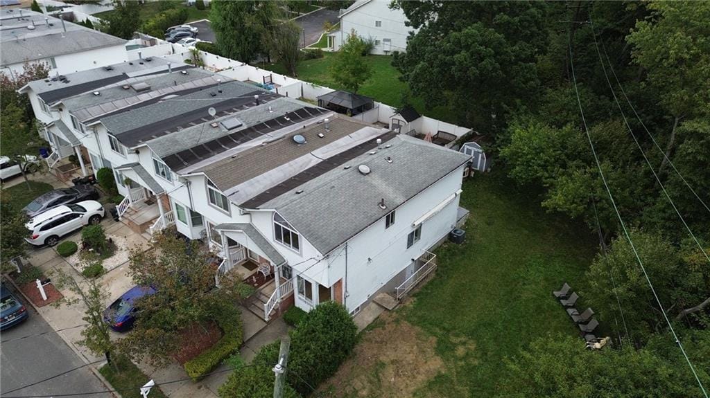 69 Stuyvesant Avenue Image 1