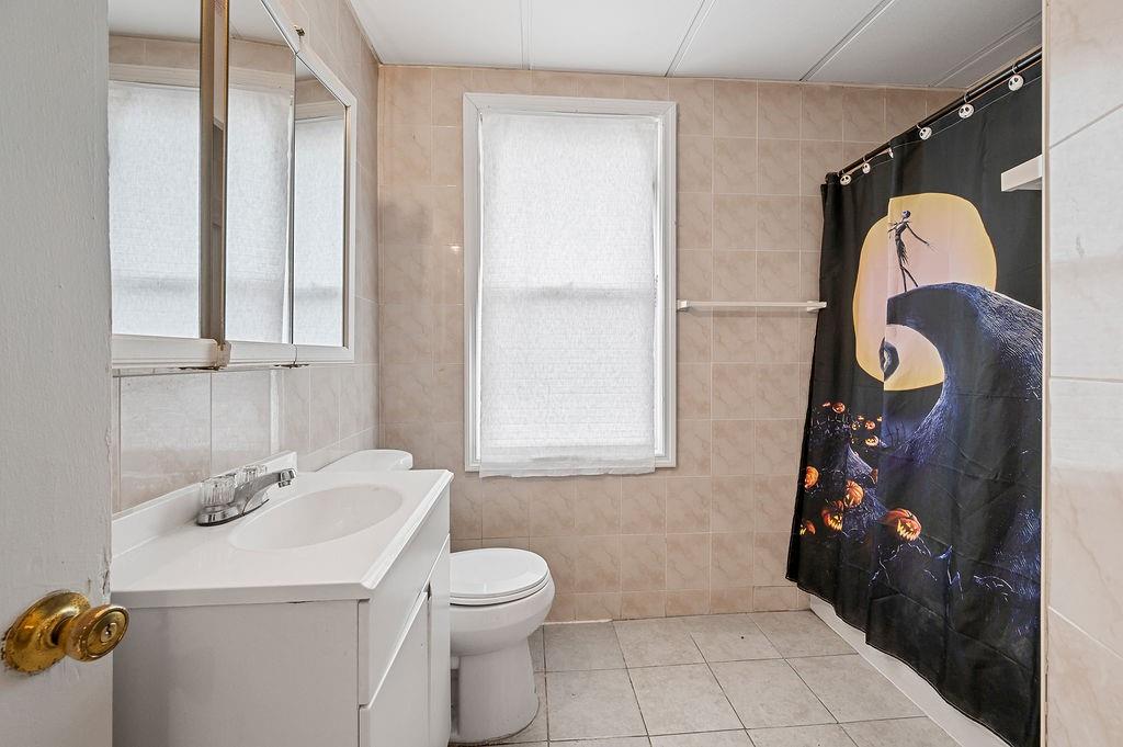 883 Manor Road, Staten  Island, New York, 10314 image 11