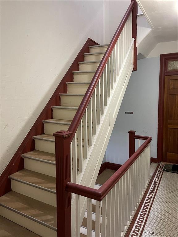 761 East 9th Street Image 5