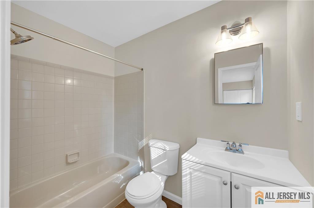 18 Delikat Lane, Sayreville, NJ, 08872 image 26