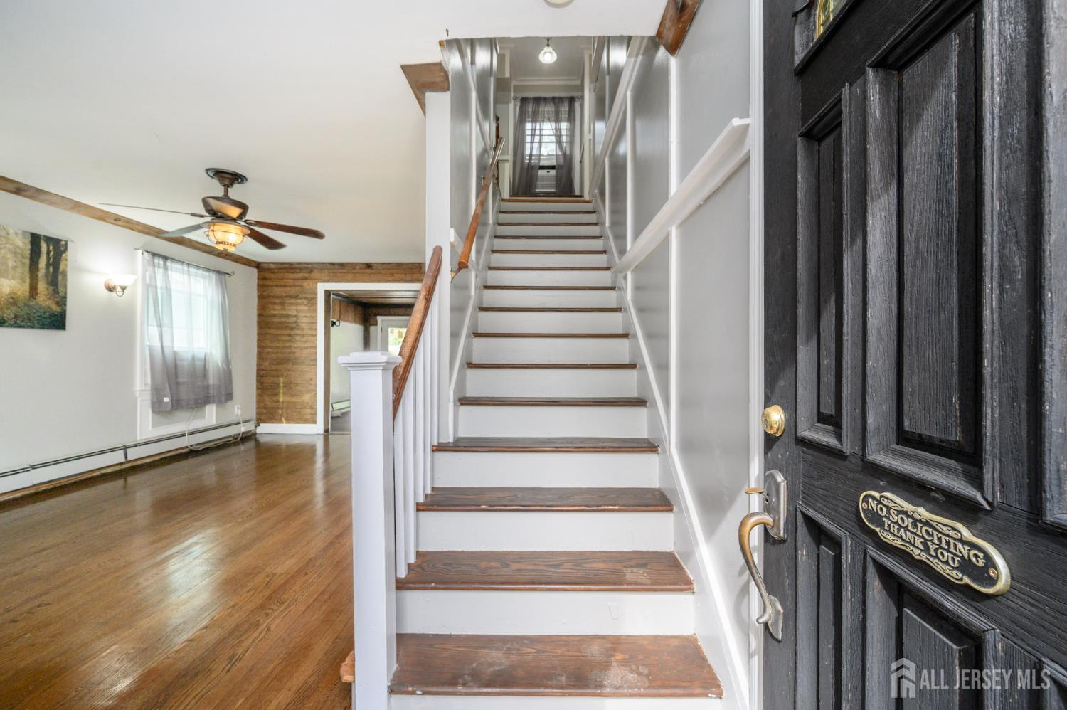 212 Echo Avenue Image 2
