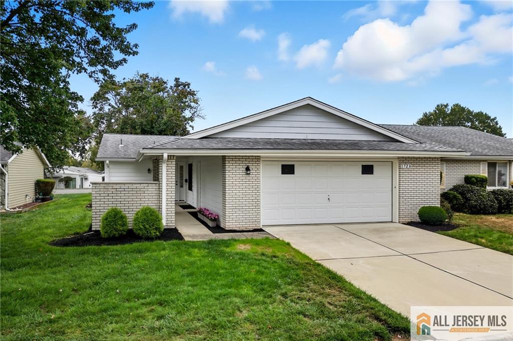 172 Warren Road 172A Image 2