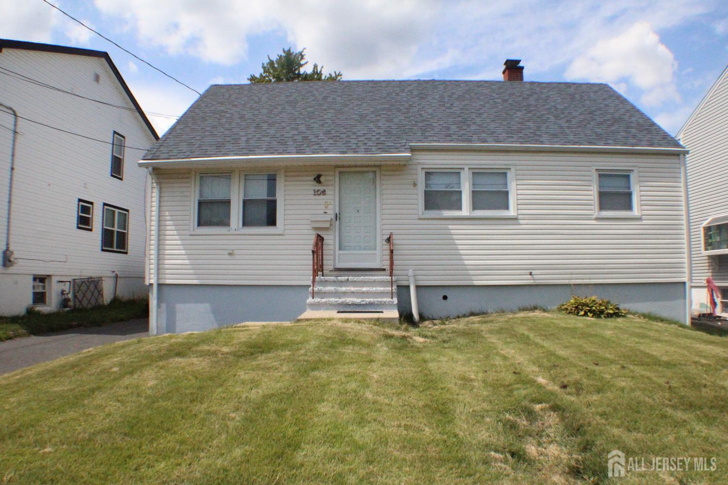 108 bond Street, Iselin, NJ, 08830
