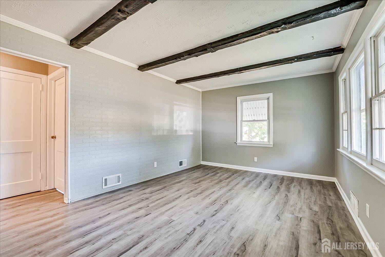 310 Howard Avenue, Middlesex, NJ, 08846 image 10