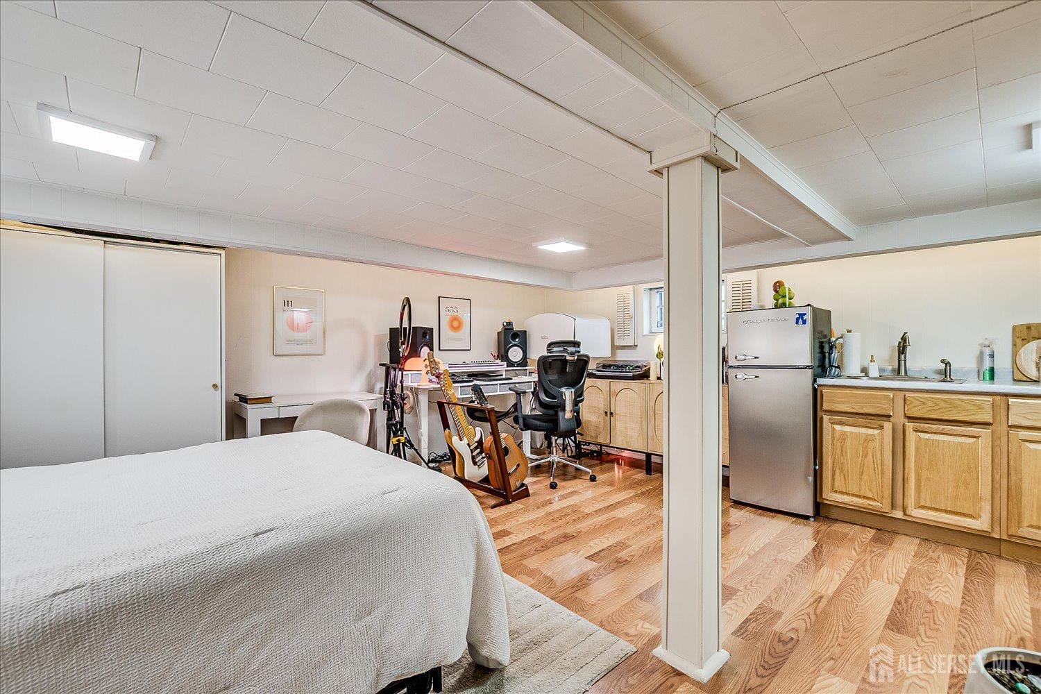 1072 Salem Avenue, Hillside, NJ, 07205 image 30