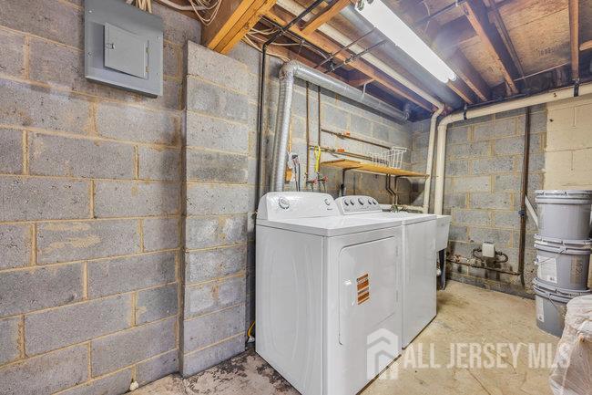 54 Dogwood Court, Jamesburg, NJ, 08831 image 29