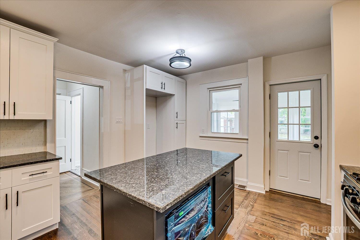 140 Oakview Avenue, Maplewood, NJ, 07040 image 22