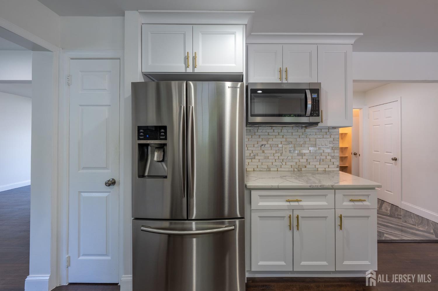 41 Lynn Court, North Brunswick, NJ, 08902 image 17