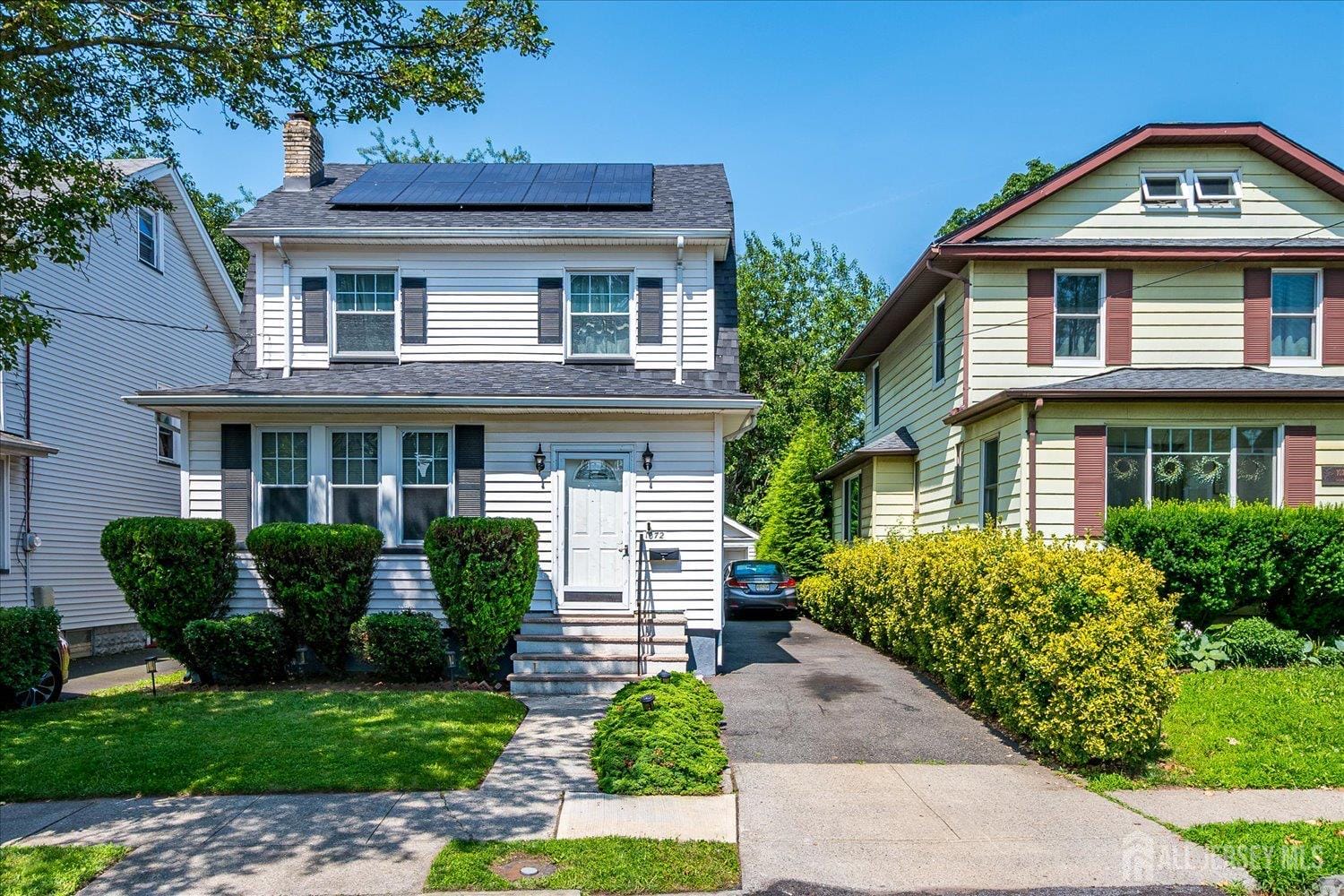 1072 Salem Avenue Image 3