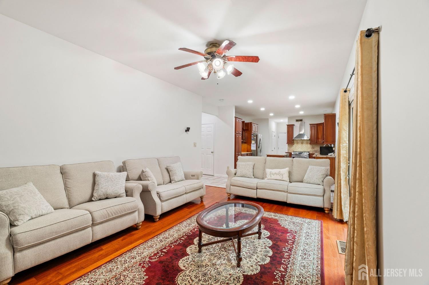 9 Stirrup Way, Franklin, NJ, 08540 image 40