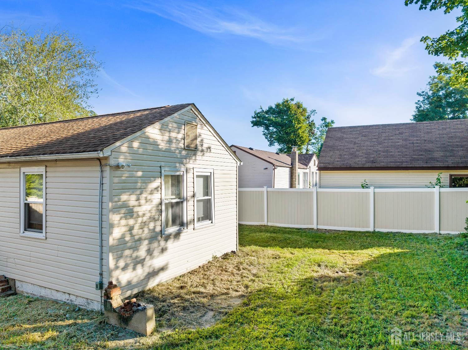 250 Brookside Avenue, South Amboy, NJ, 08879 image 10