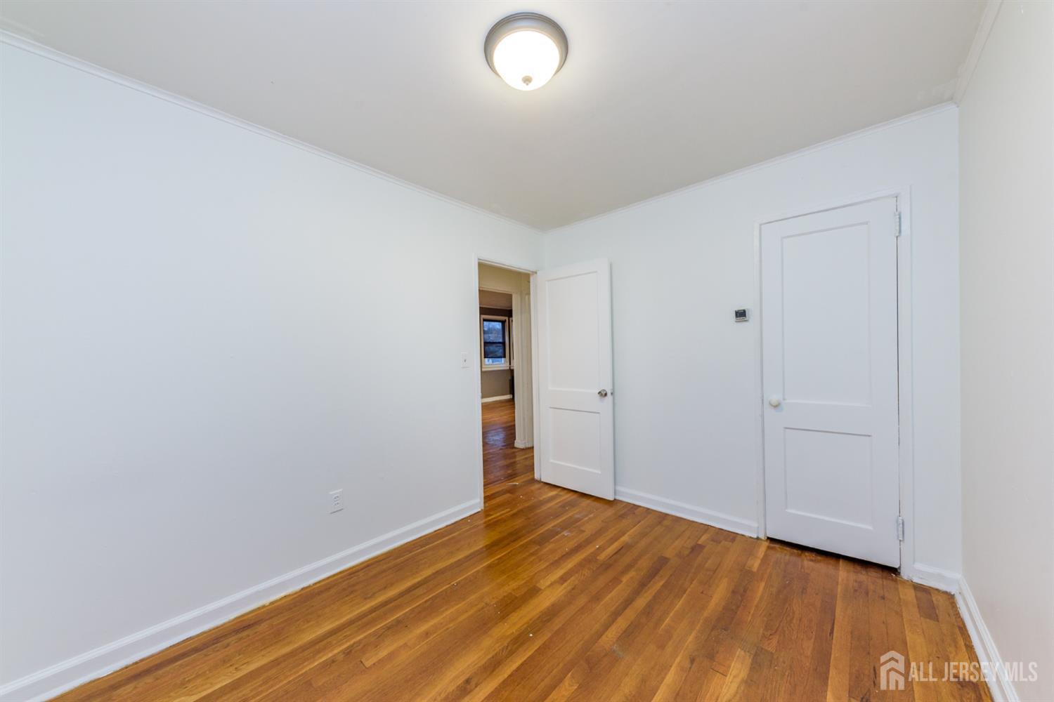 590 Chain O Hills Road, Colonia, NJ, 07067 image 17