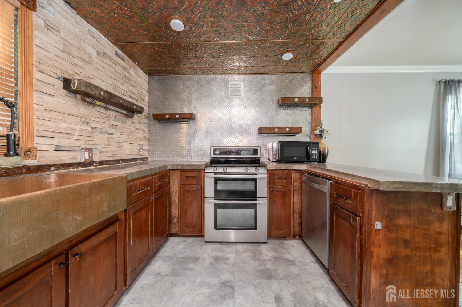 212 Echo Avenue, Edison, NJ, 08837 image 10