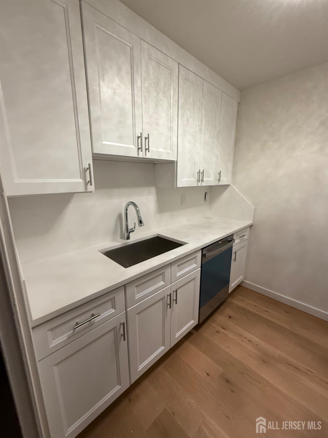 201 Saint Pauls Avenue 8F, Jersey City, NJ, 07306 image 33