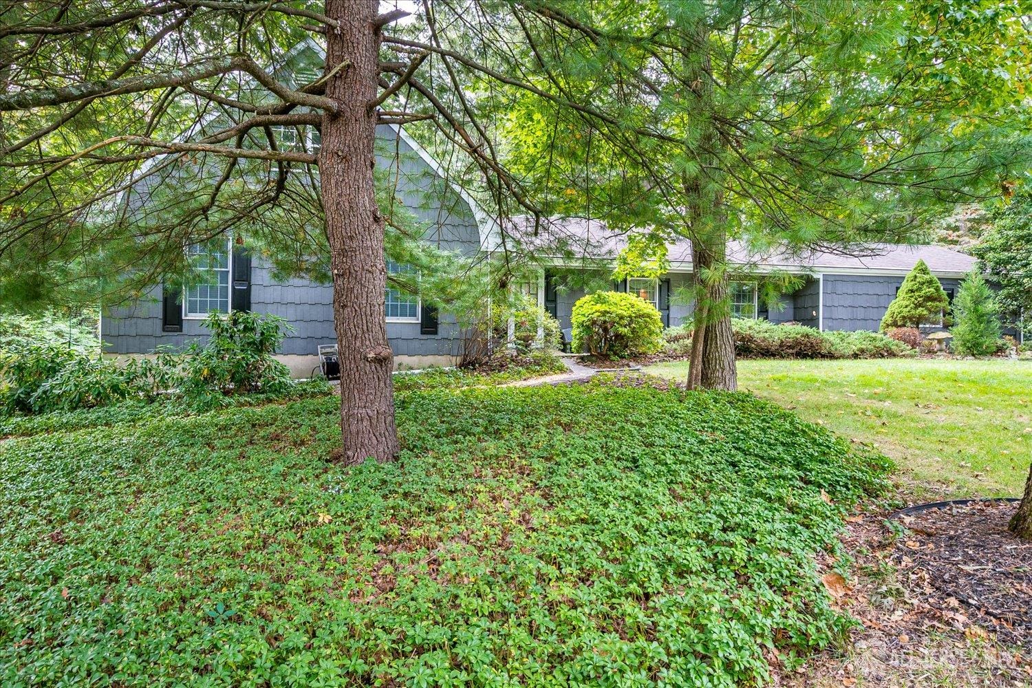 1116 Cambridge Lane, Bridgewater, NJ, 08807 image 17