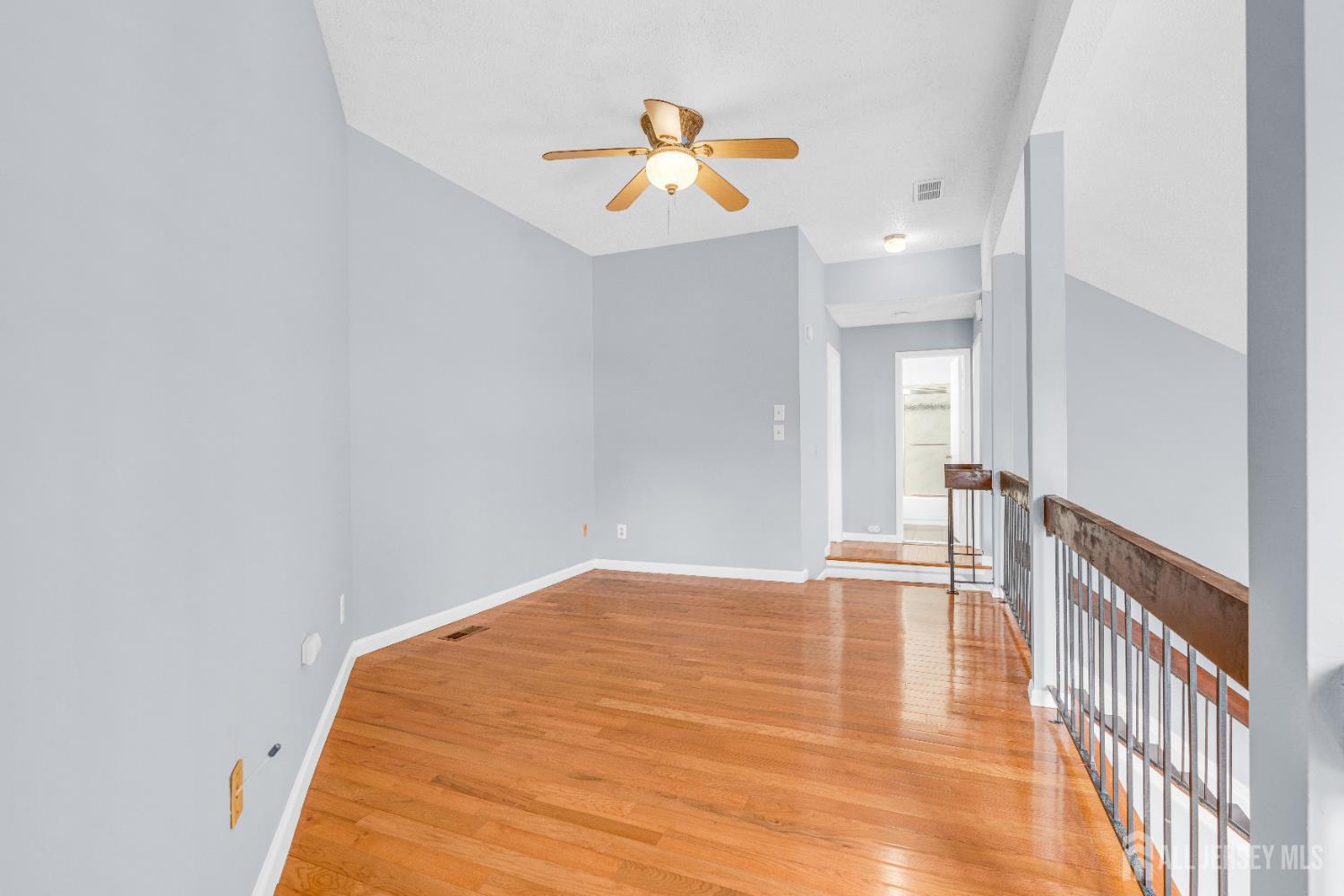 384 Westgate Drive, Edison, NJ, 08820 image 22