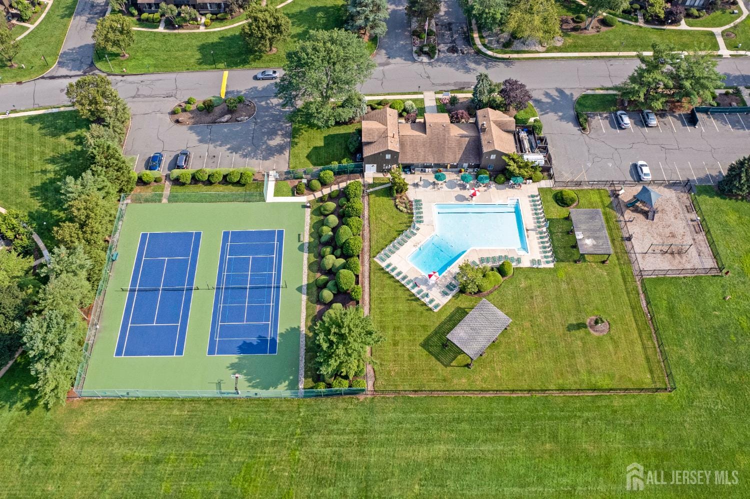 384 Westgate Drive, Edison, NJ, 08820 image 44