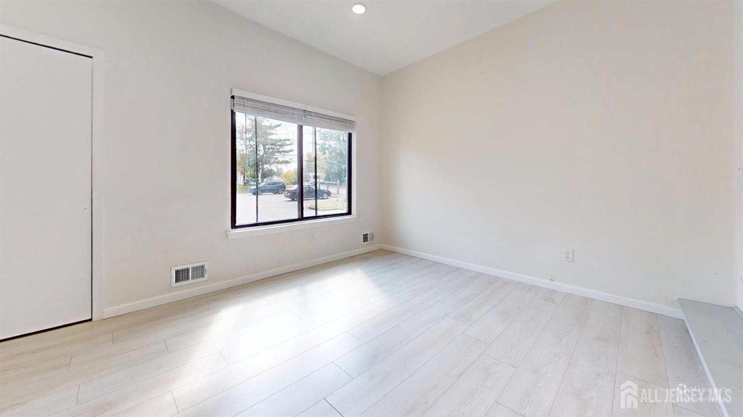 46 Ellen Heath Drive, Old Bridge, NJ, 07747 image 42