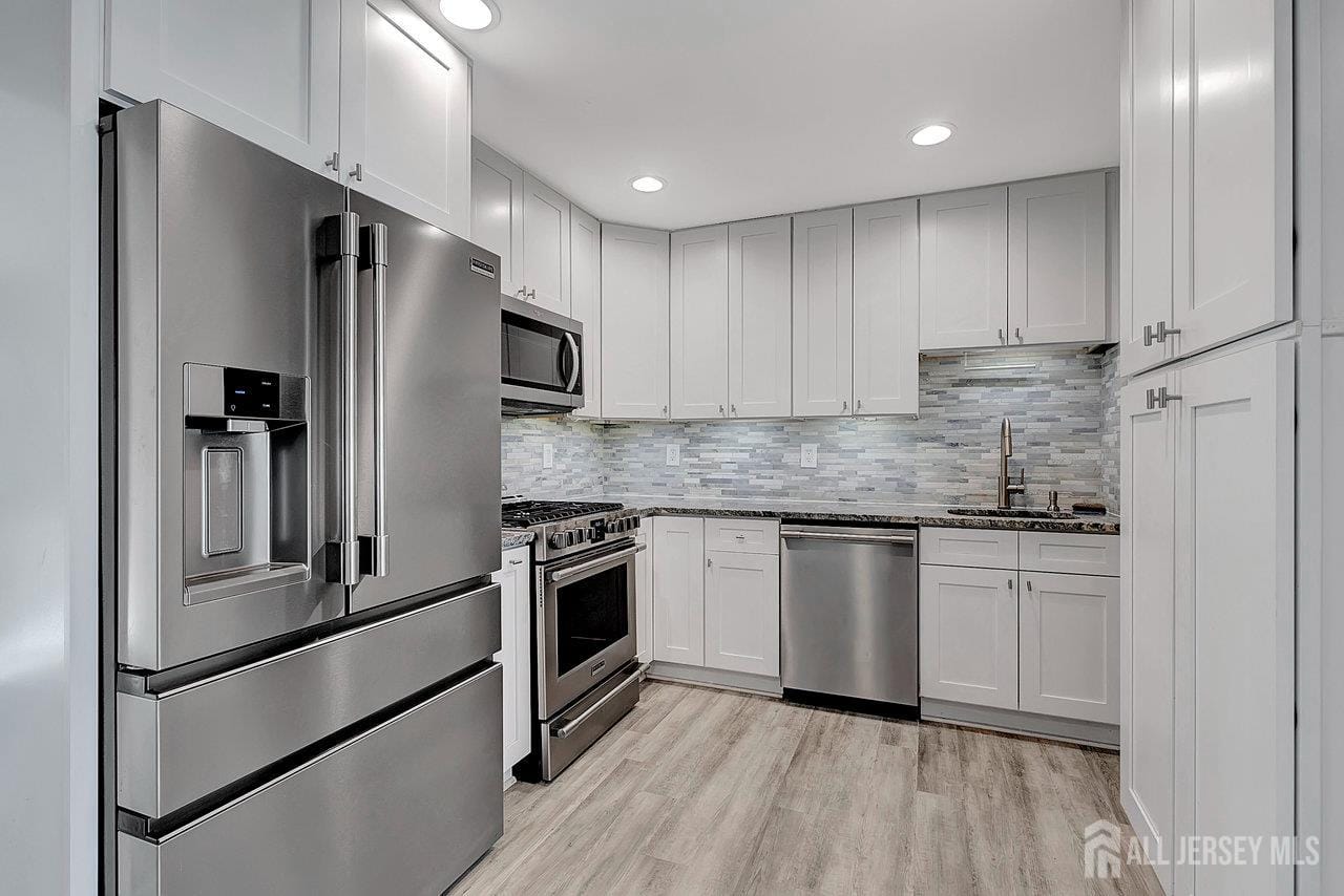 14 California Court, Old Bridge, NJ, 07747 image 11