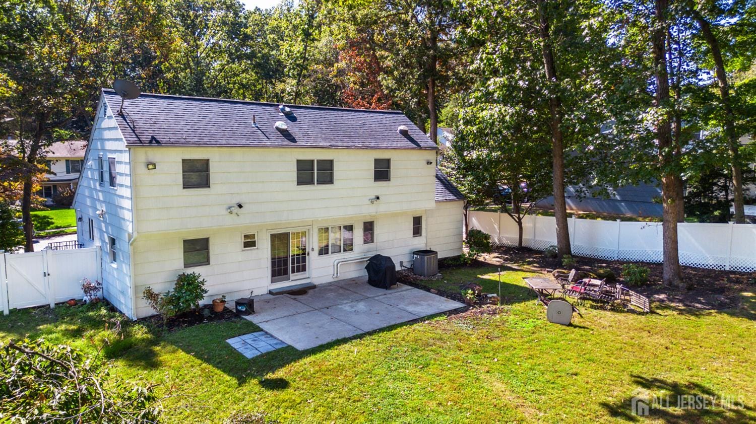 5 Sandalwood Drive, East Brunswick, NJ, 08816 image 37
