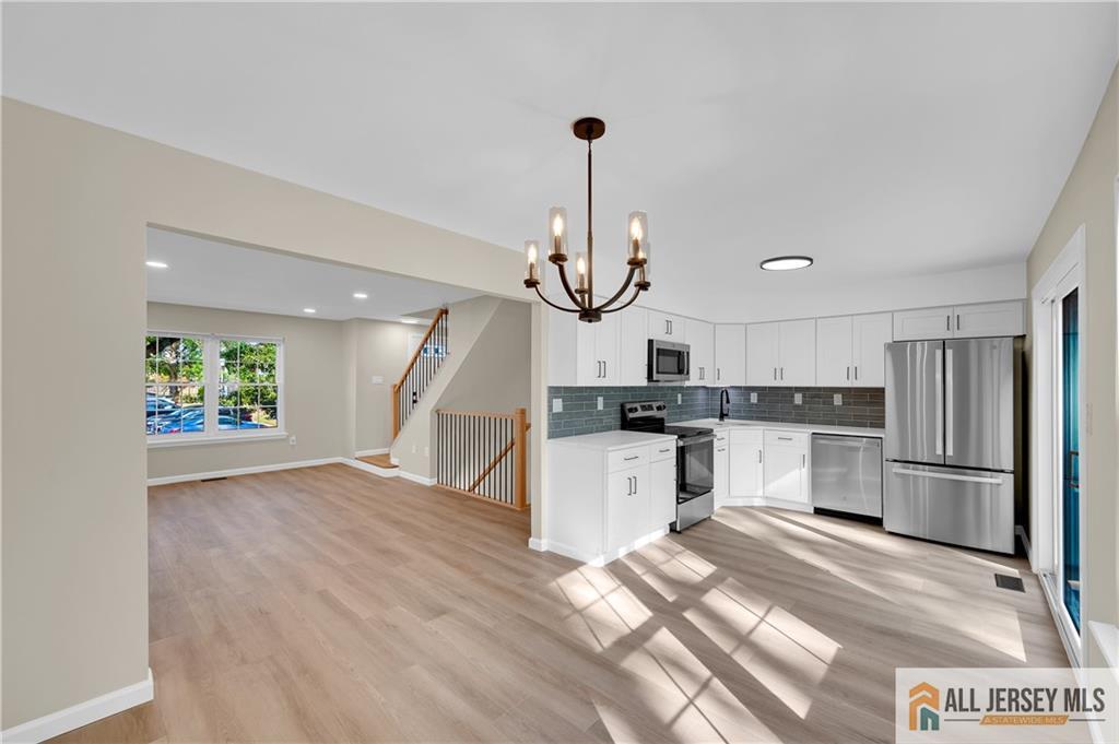 18 Delikat Lane, Sayreville, NJ, 08872 image 8
