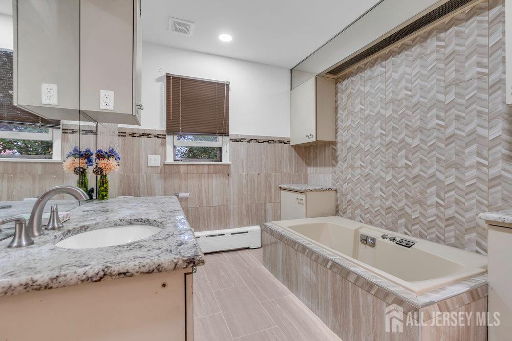 585 Noe Avenue, Woodbridge Proper, NJ, 07095 image 26