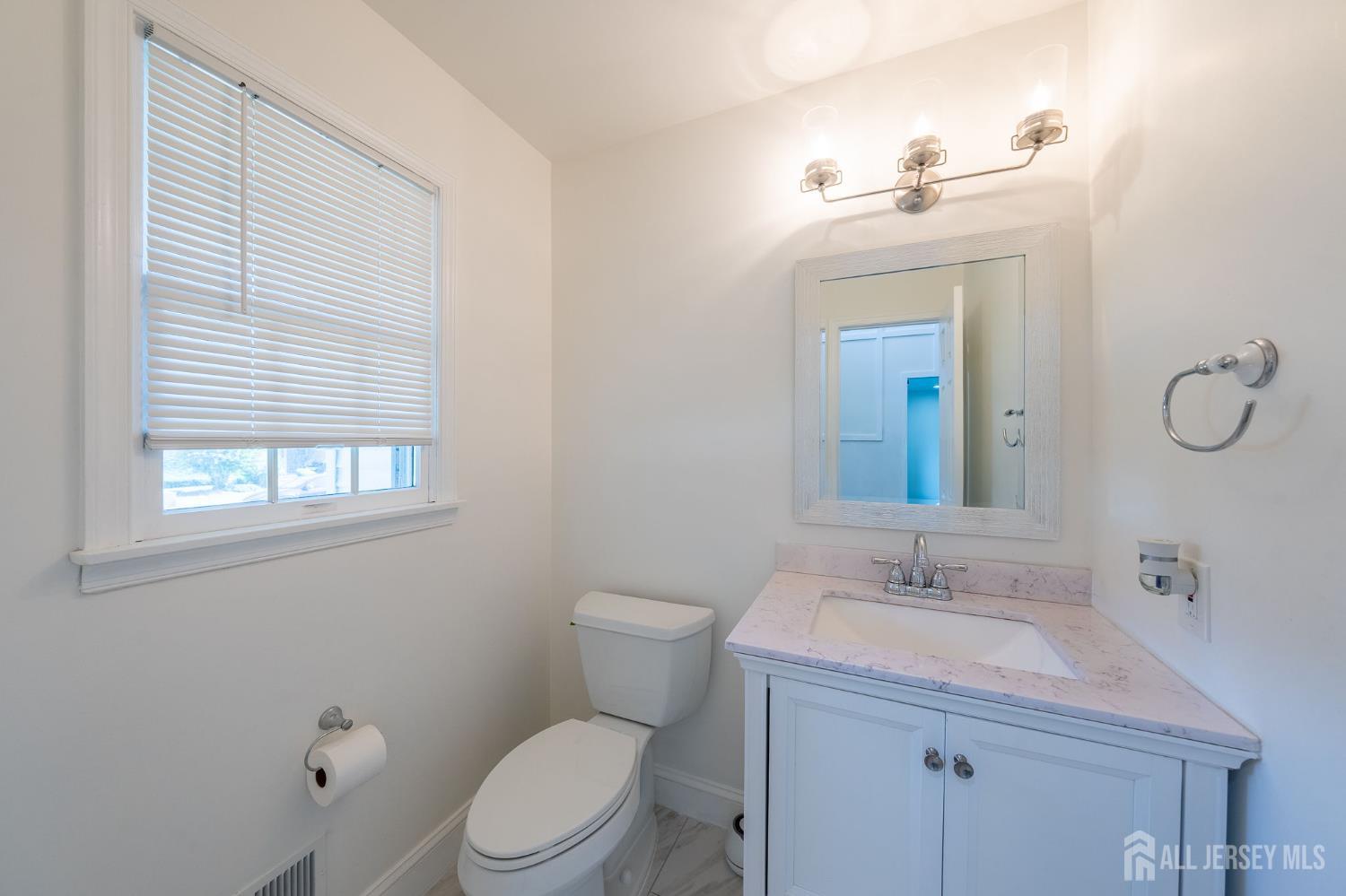 41 Lynn Court, North Brunswick, NJ, 08902 image 21