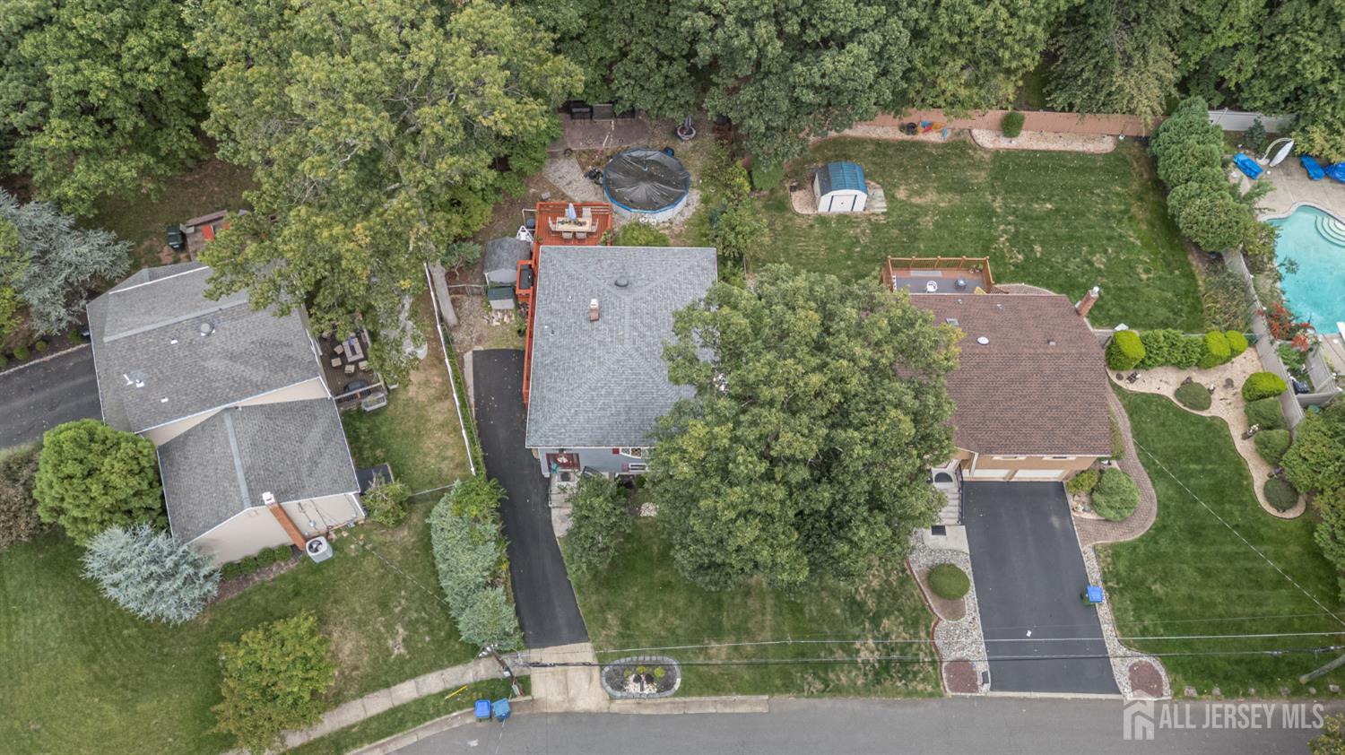 54 Montclair Avenue, Edison, NJ, 08820 image 40