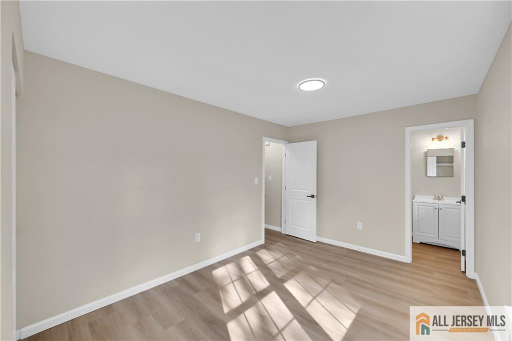 18 Delikat Lane, Sayreville, NJ, 08872 image 25