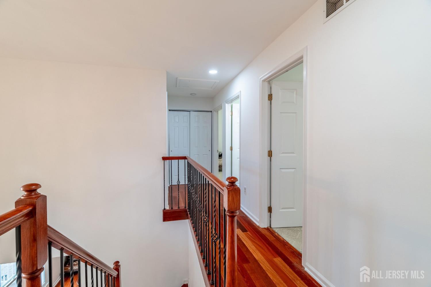 9 Stirrup Way, Franklin, NJ, 08540 image 28