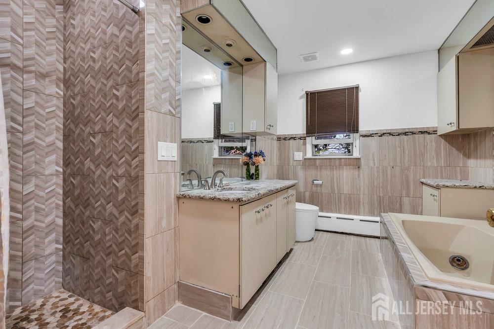 585 Noe Avenue, Woodbridge Proper, NJ, 07095 image 25