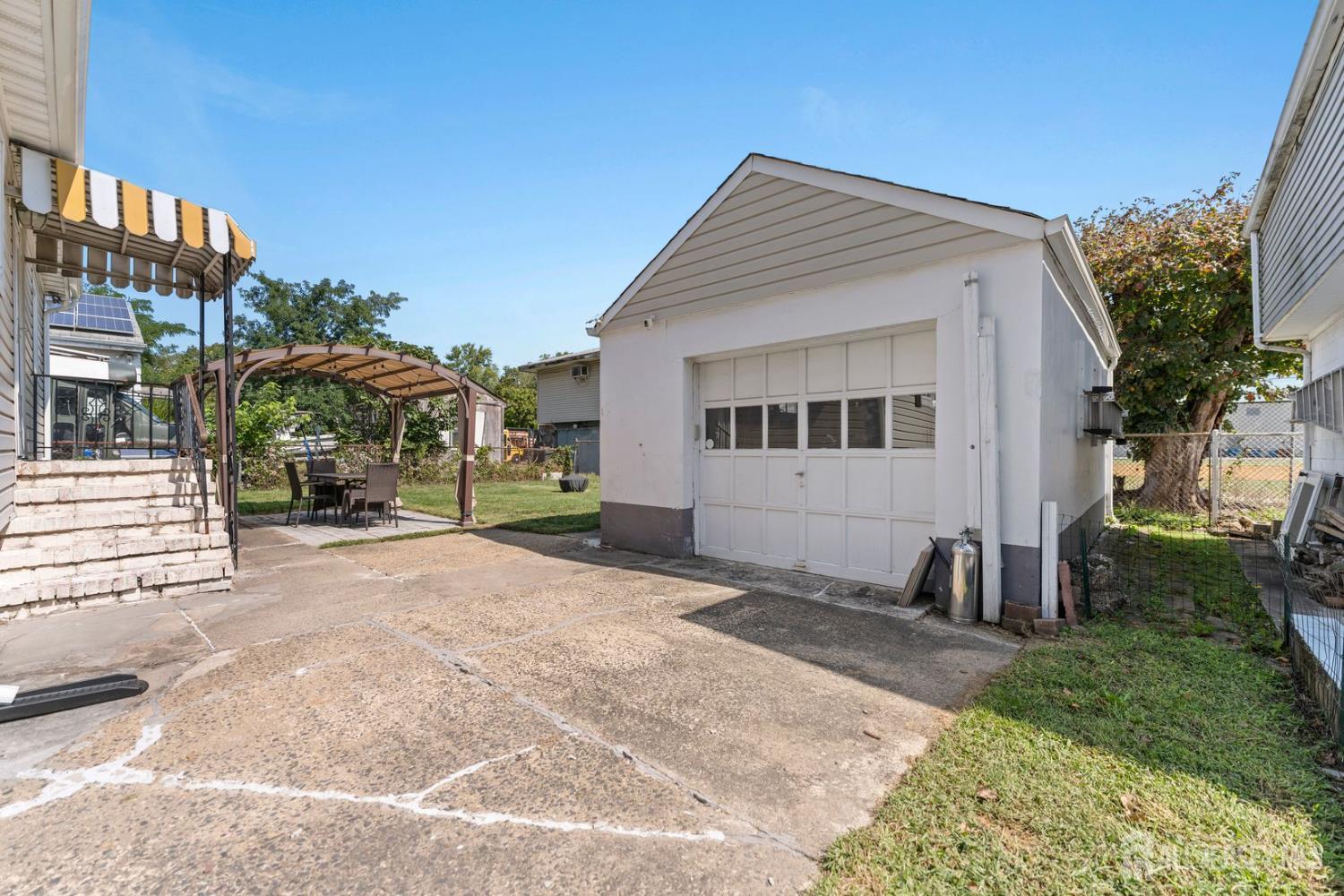 190 Jackson Avenue, Edison, NJ, 08837 image 34