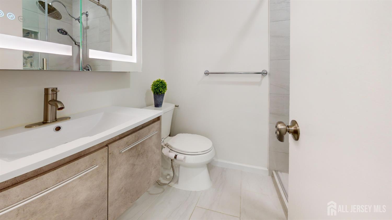 46 Ellen Heath Drive, Old Bridge, NJ, 07747 image 17