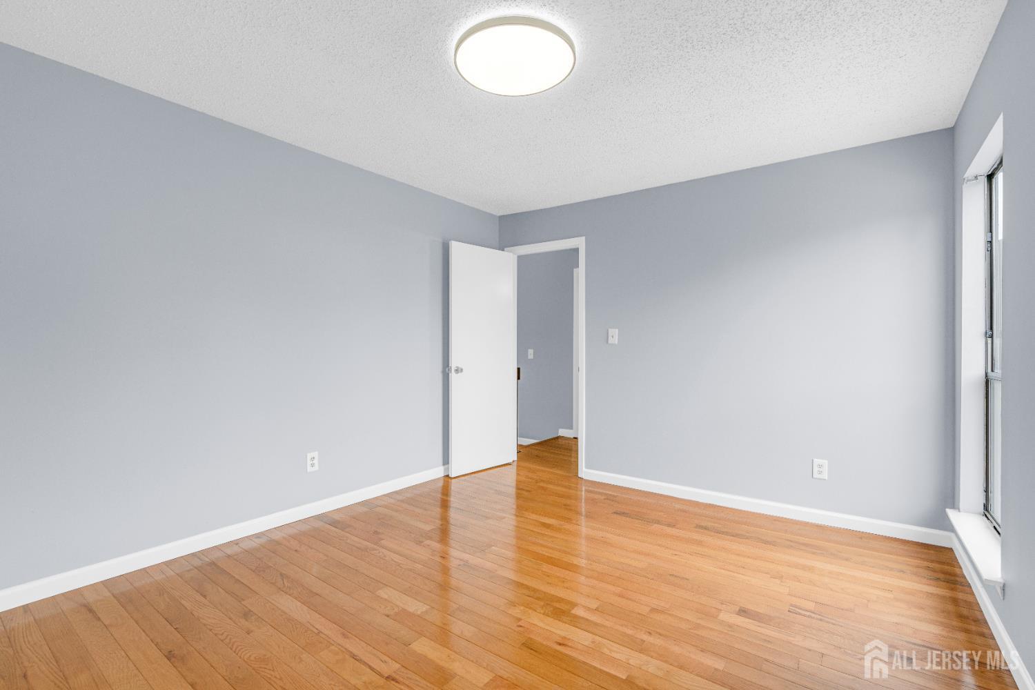 384 Westgate Drive, Edison, NJ, 08820 image 29