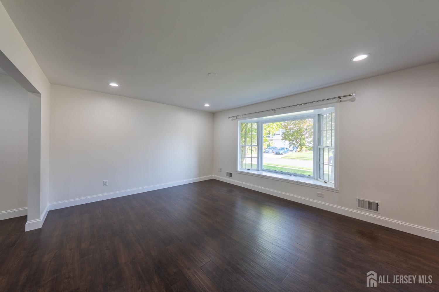 41 Lynn Court, North Brunswick, NJ, 08902 image 7
