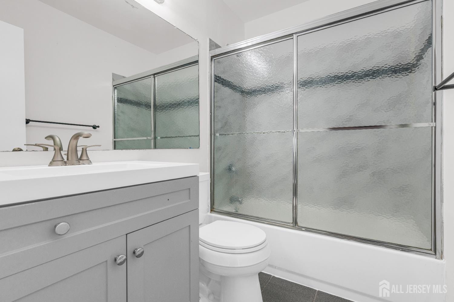 384 Westgate Drive, Edison, NJ, 08820 image 30