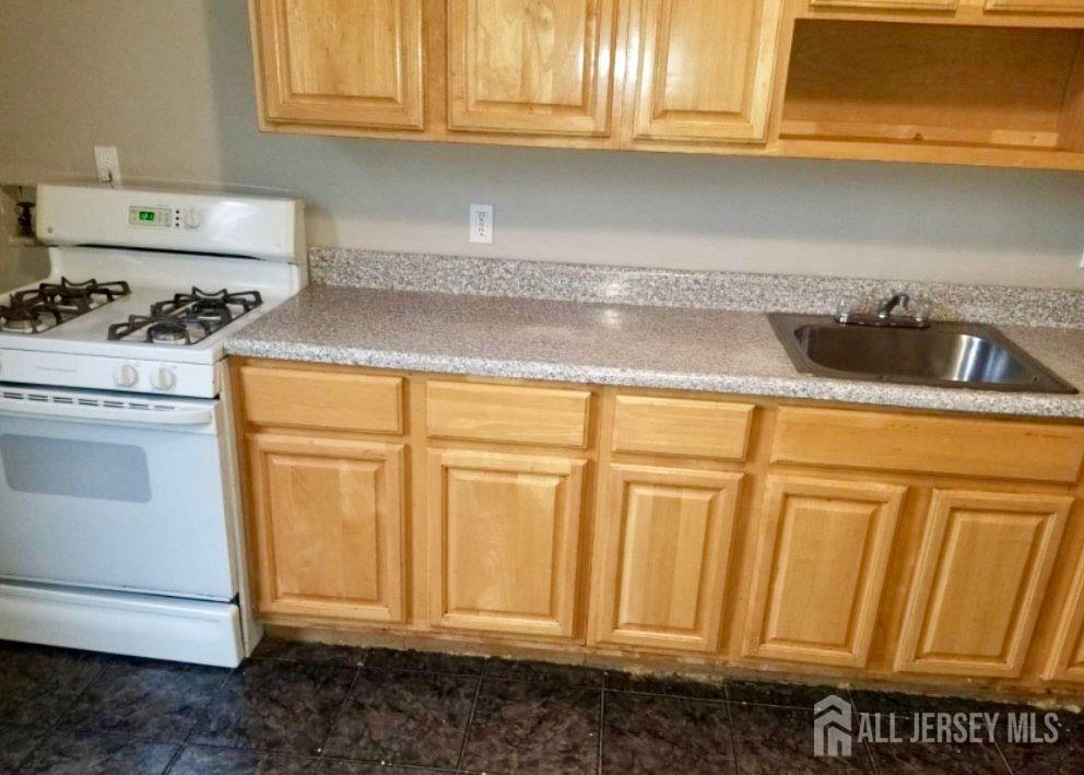 623-625 Sanford Avenue, Newark, NJ, 07106 image 29