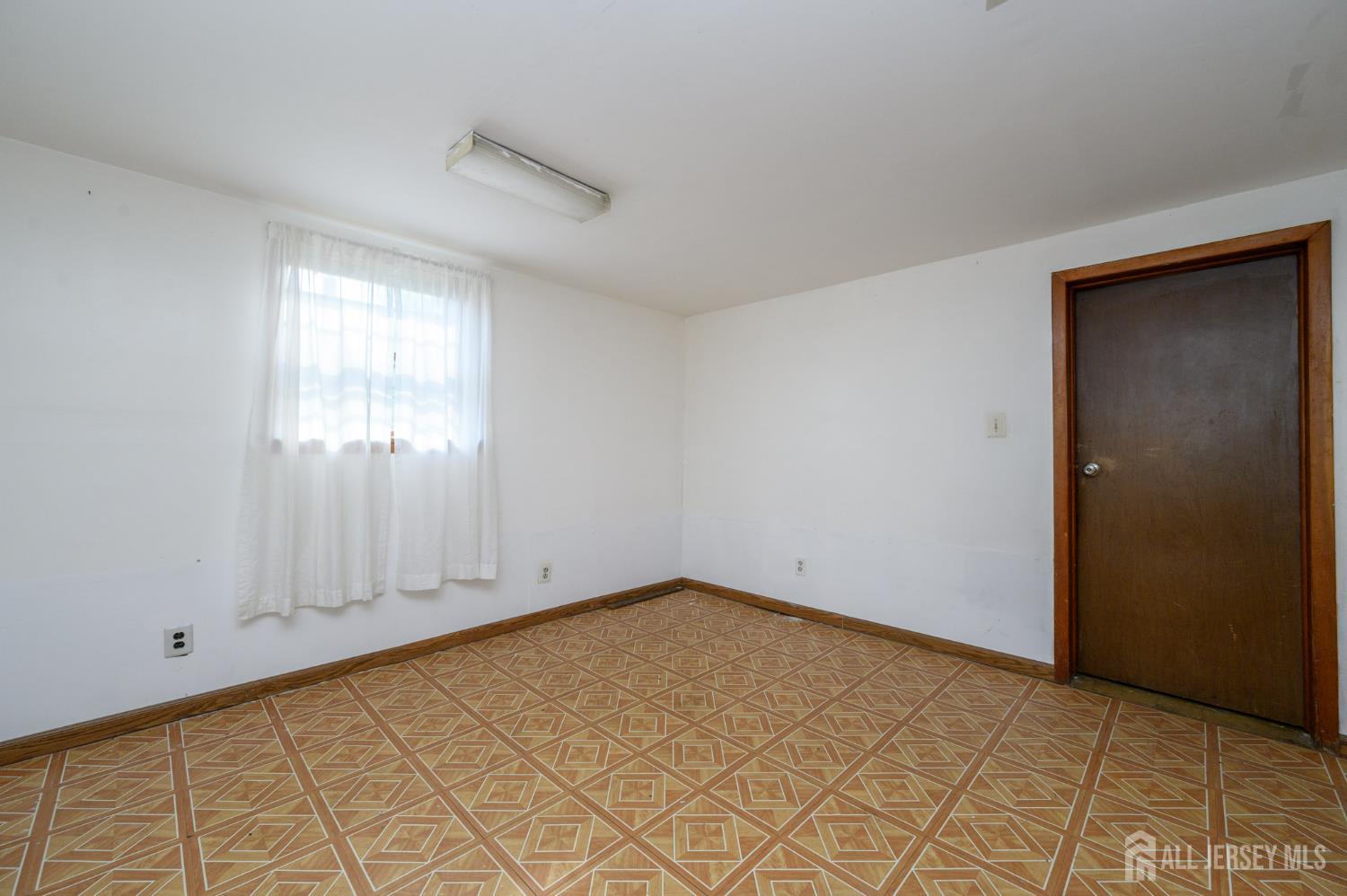 850 S Park Avenue, Linden, NJ, 07036 image 37