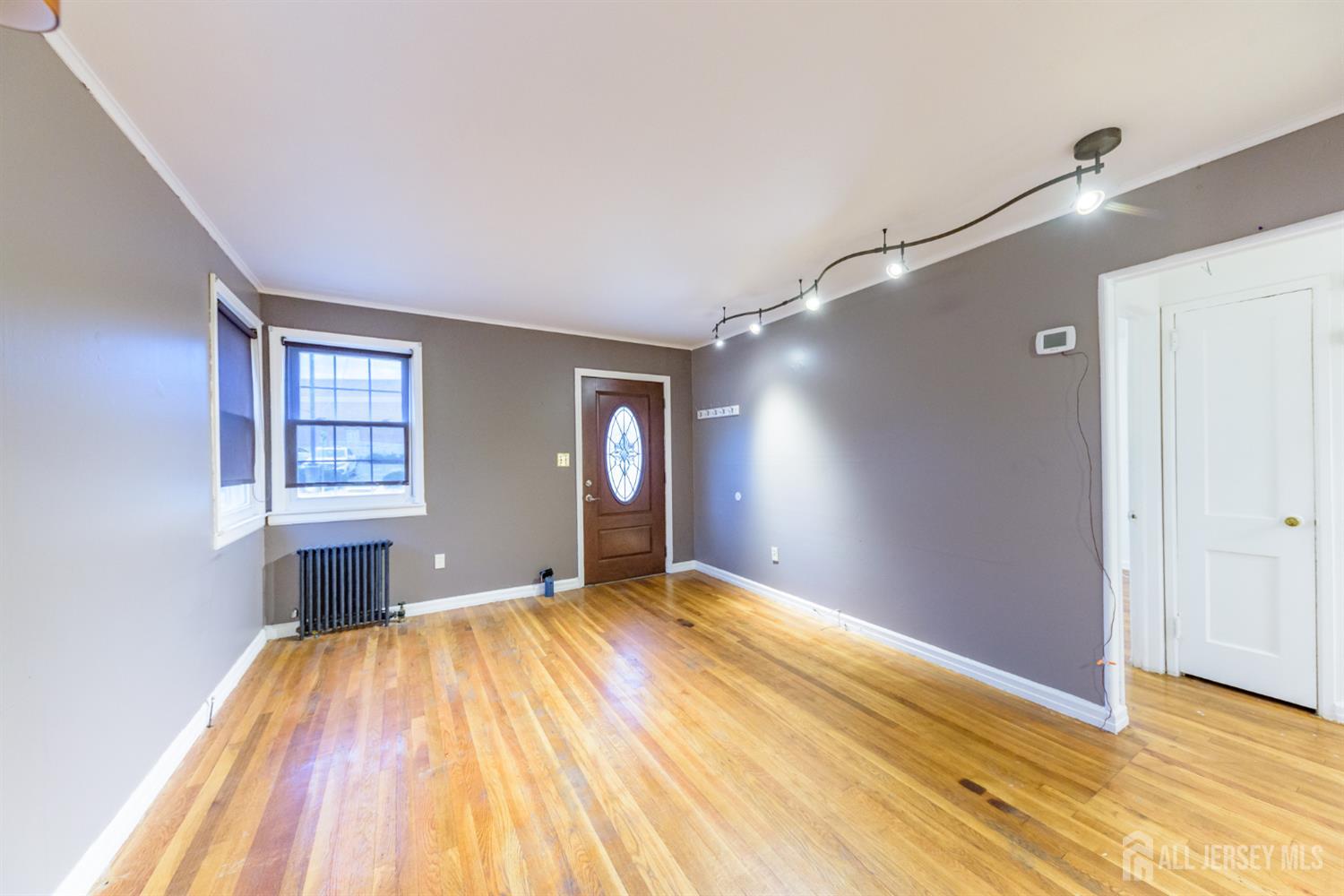 590 Chain O Hills Road Image 5