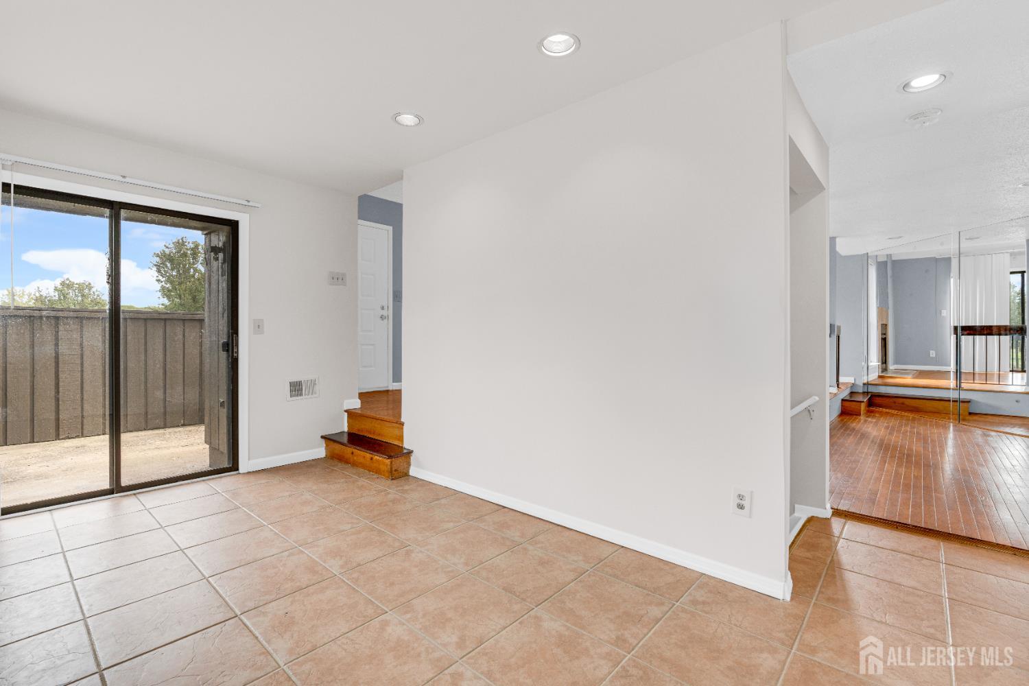 384 Westgate Drive, Edison, NJ, 08820 image 14