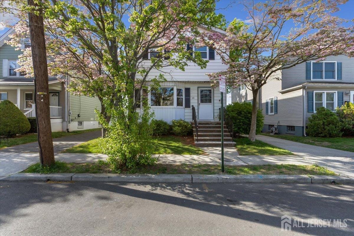 13 Lillian Terrace Image 1
