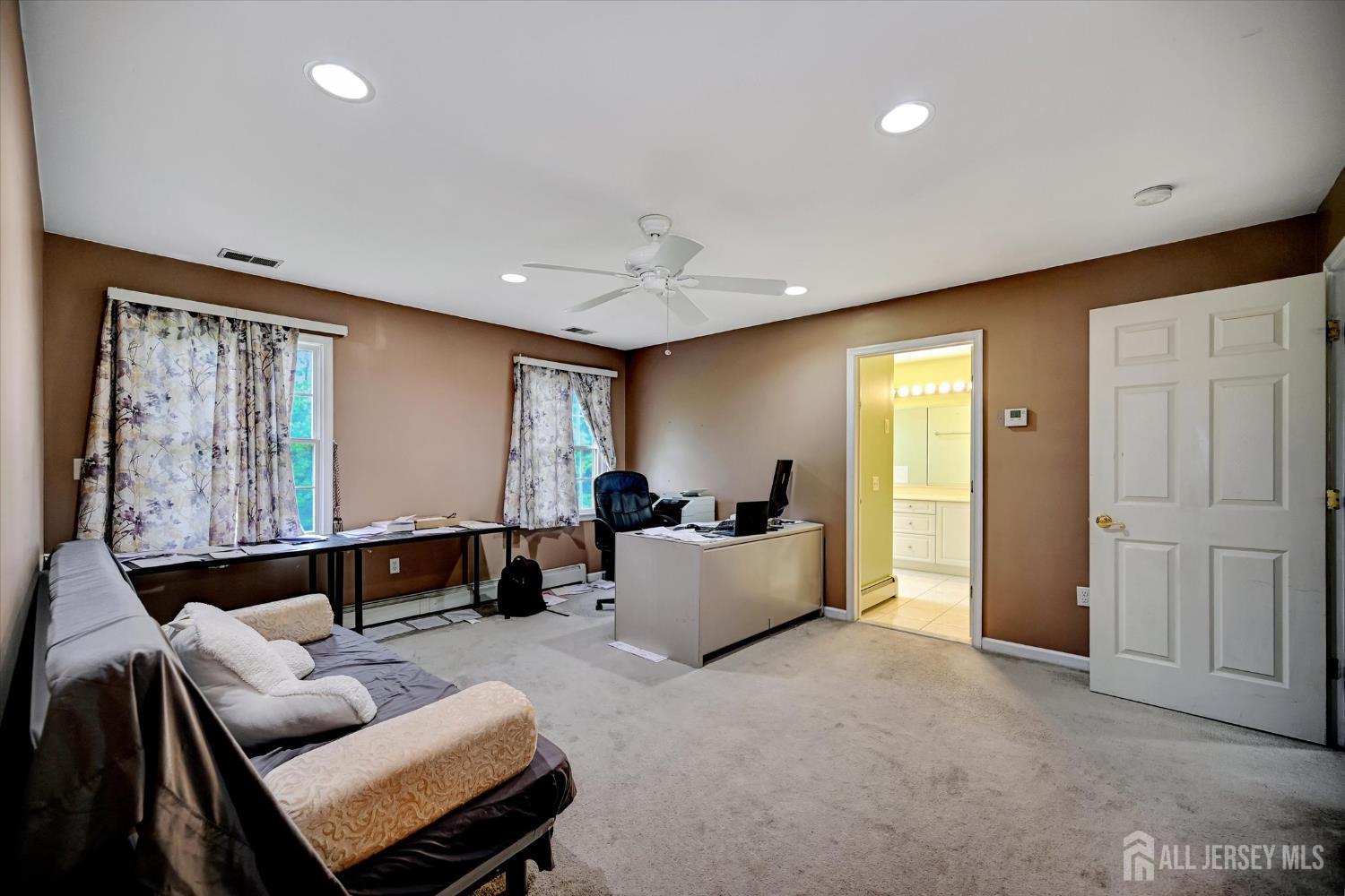 10 MILFORD Court, Edison, NJ, 08820 image 33