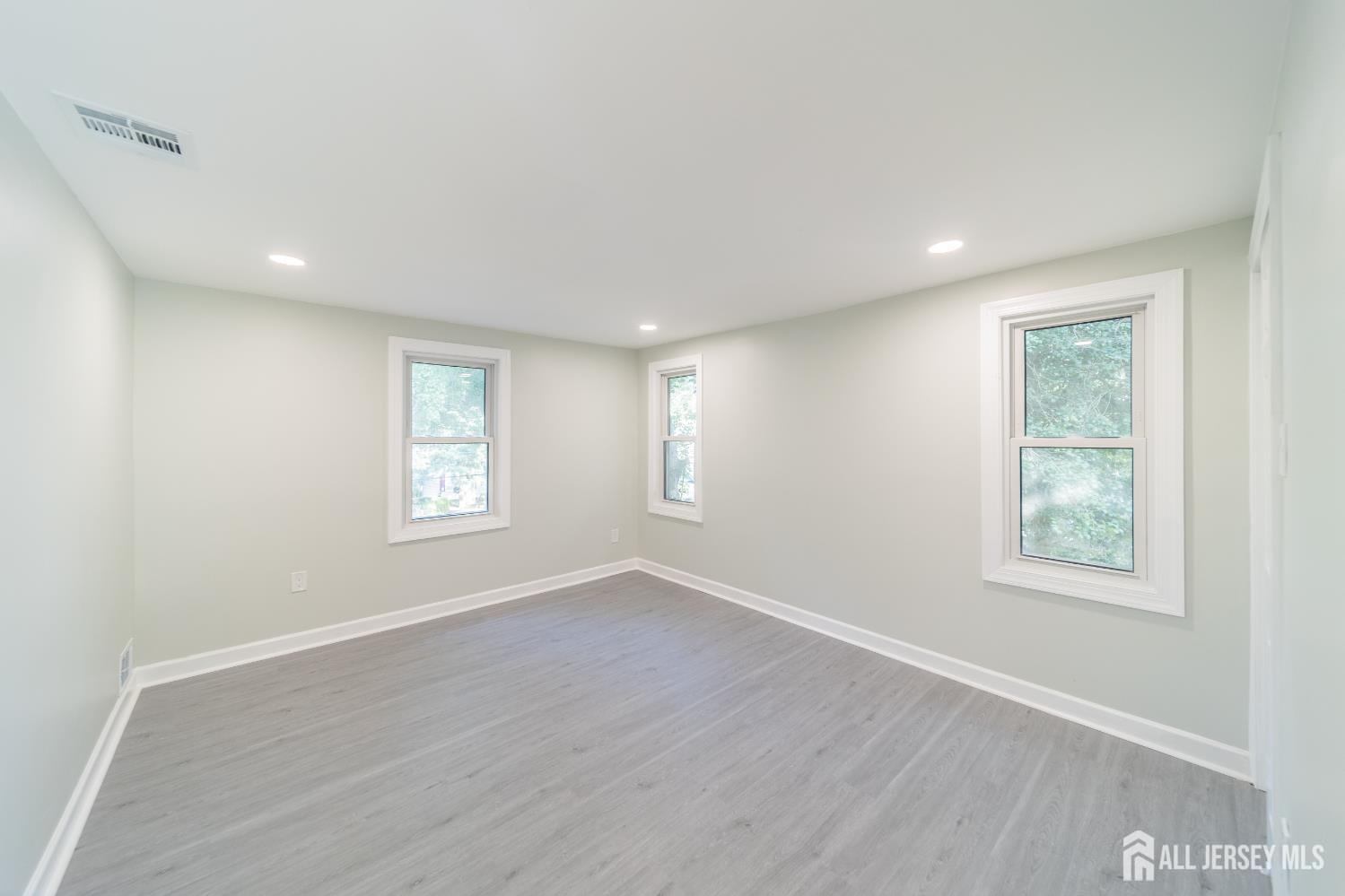 901 Palmer Avenue, Holmdel, NJ, 07733 image 17