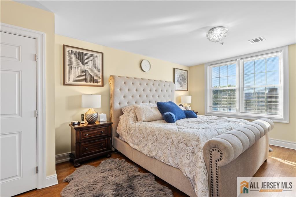 45 Broadway Avenue 302, Jersey City, NJ, 07306 image 34