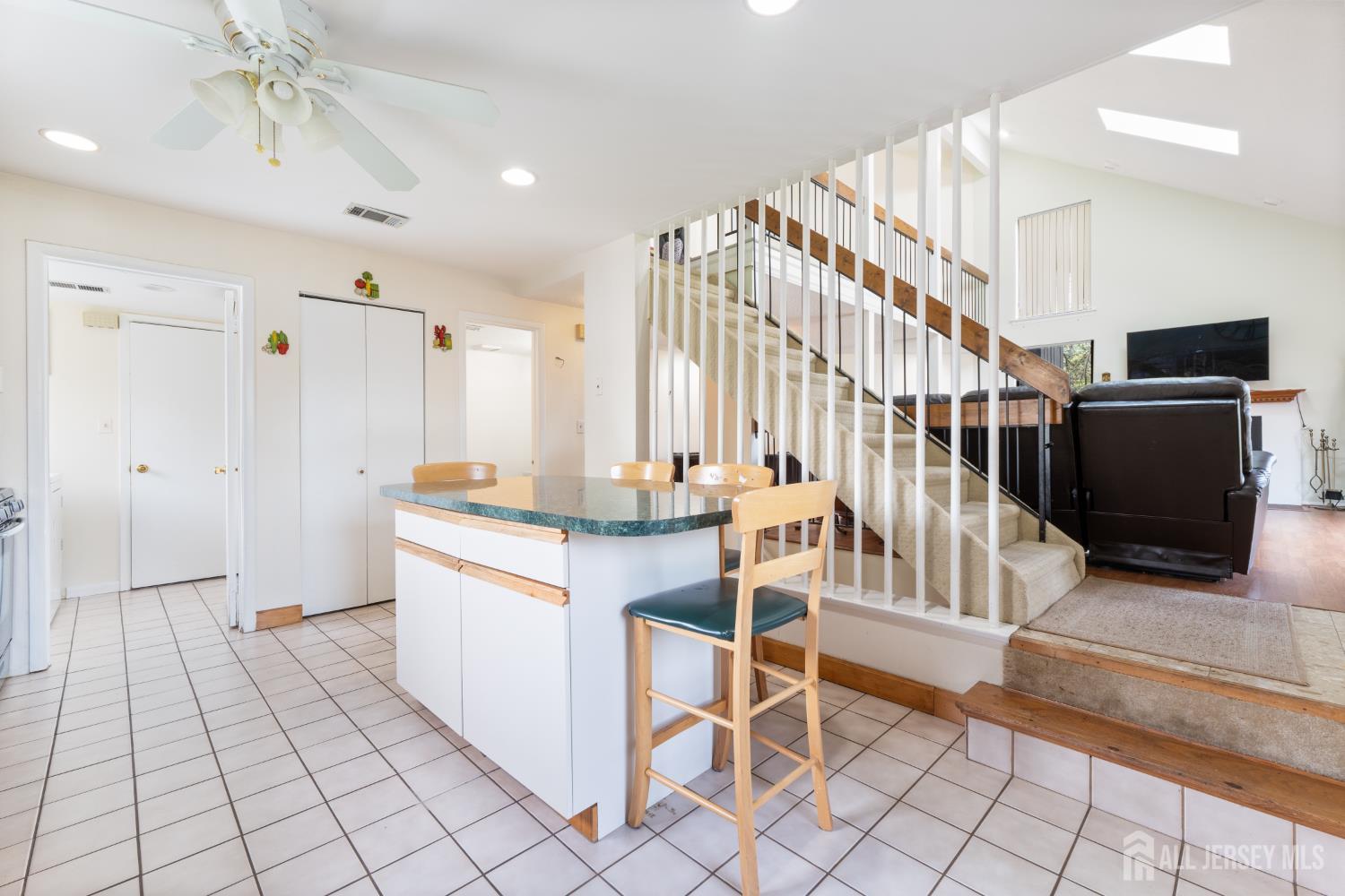 154 Westgate Drive, Edison, NJ, 08820 image 17