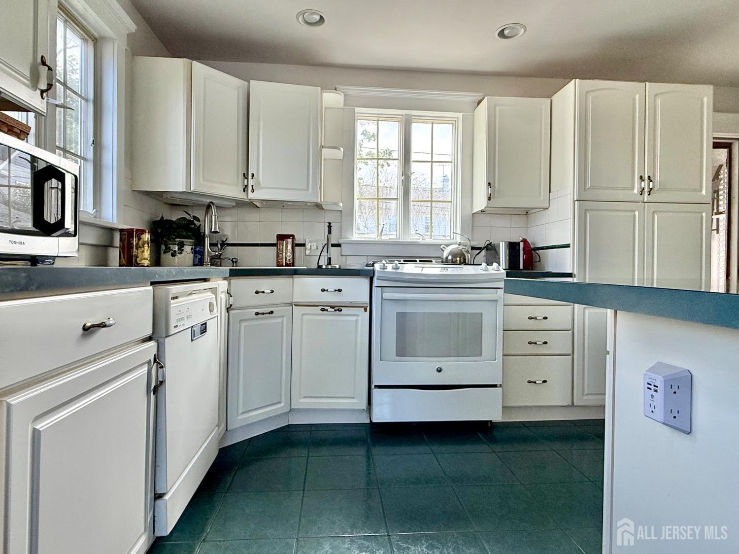 316 Harrison Avenue, Highland Park, NJ, 08904 image 16