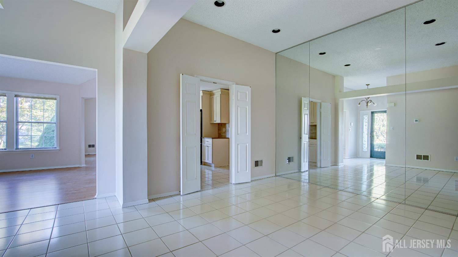 15-B Ingram Drive, Monroe, NJ, 08831 image 13