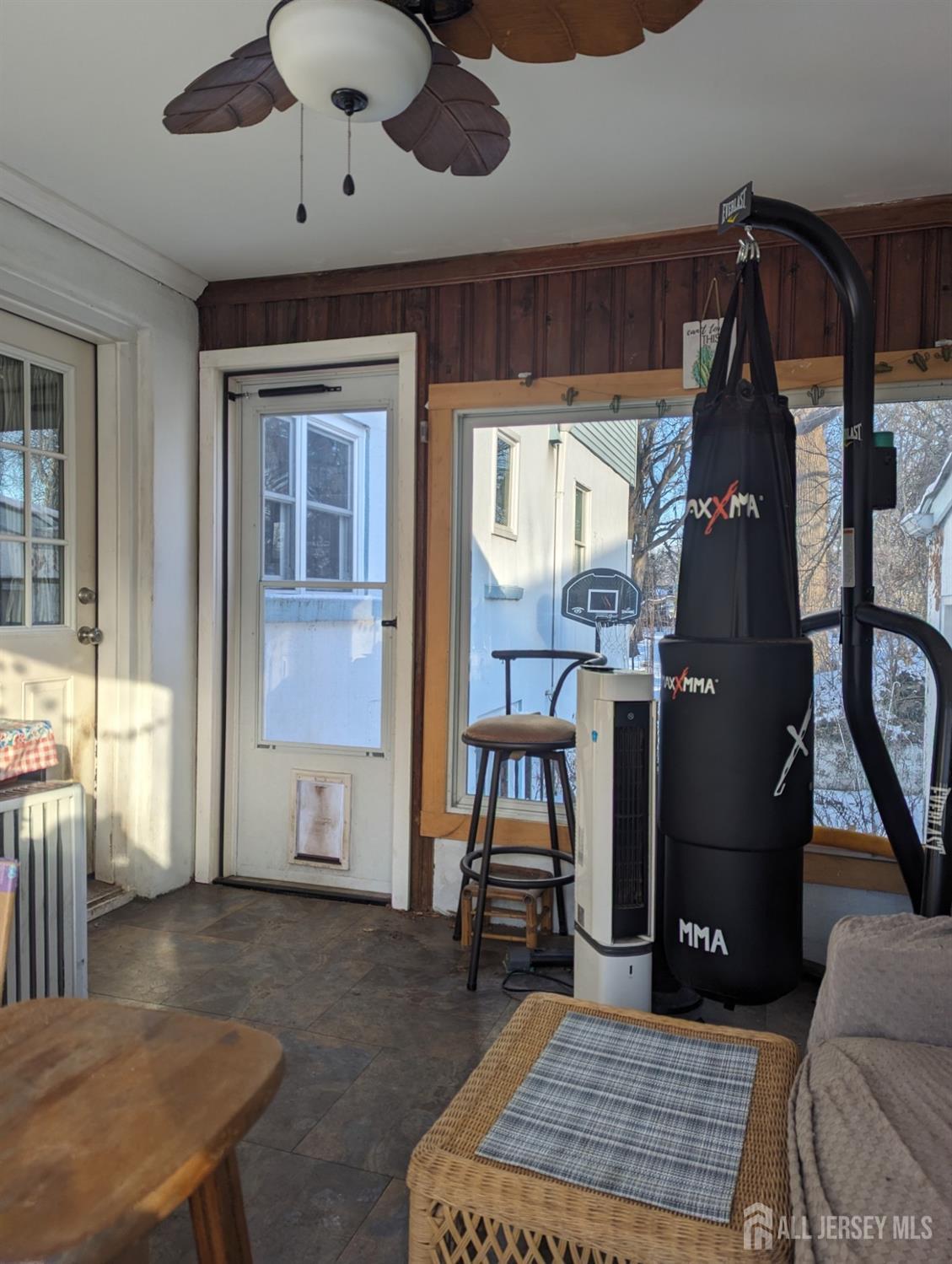 784 New Durham Avenue Image 5